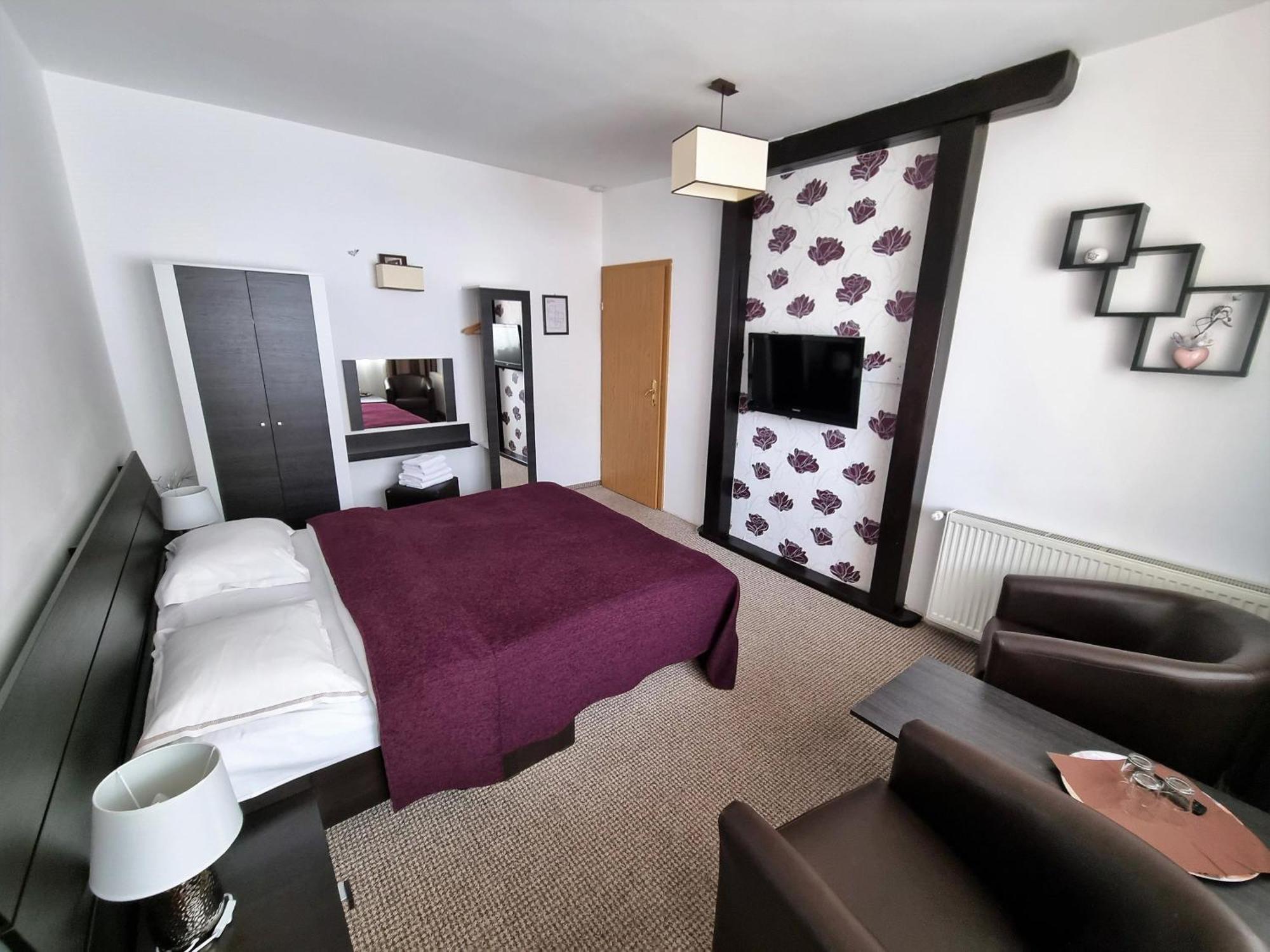 Casa Cristina Hotel Brasov Ngoại thất bức ảnh