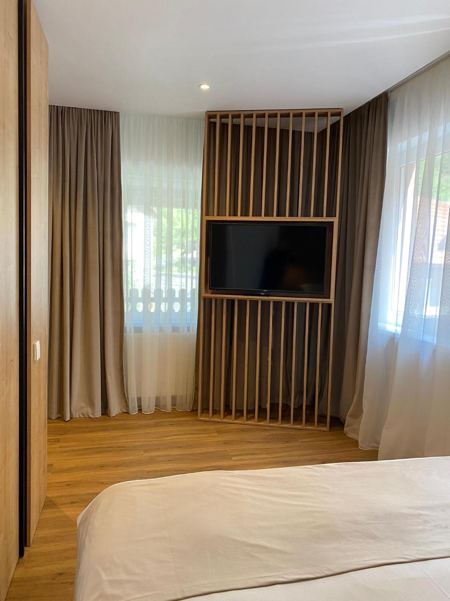 Casa Cristina Hotel Brasov Ngoại thất bức ảnh