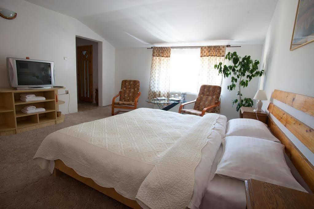 Casa Cristina Hotel Brasov Ngoại thất bức ảnh